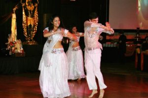 https://bestentertainers.com/wp-content/uploads/2016/06/Dancers-Indian-300x200.jpg